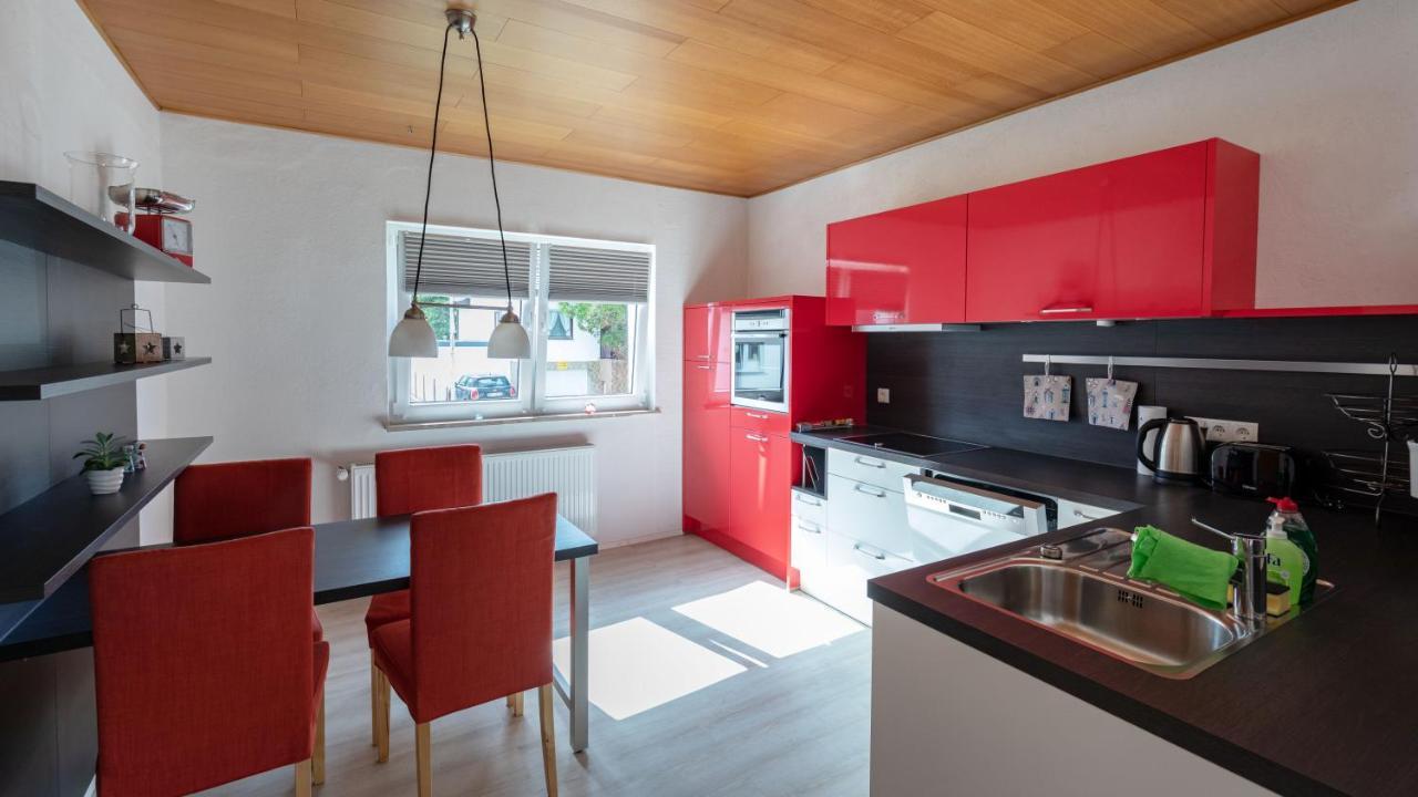 Hinter Burg, Haus mit Garten Mayen Exterior foto